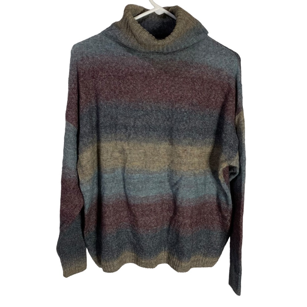 Cliche Comfy Buttery Soft Turtleneck Sweater. Size Large.